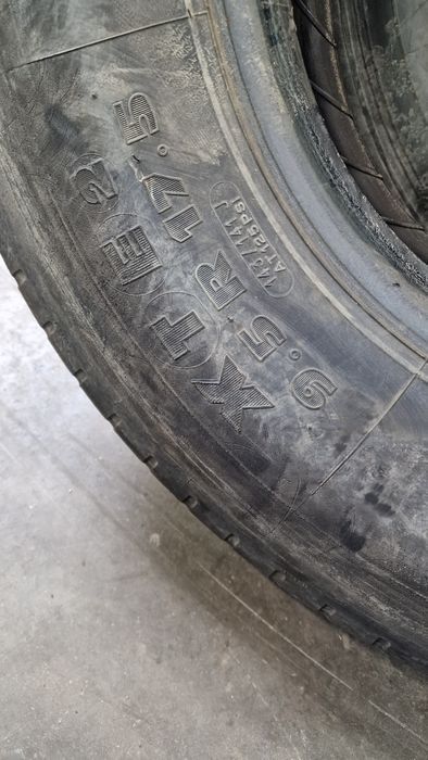 Opony 9.5r17.5 Michelin XTE 2 + NACZEPA