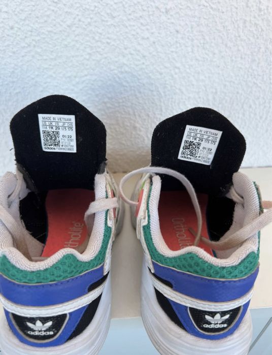 Adidas Astir Criança