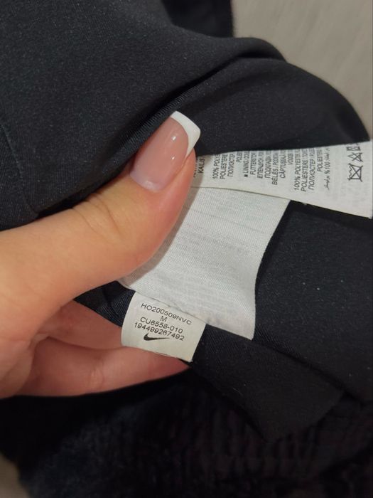 Шуба от Nike (Куртка женская Nike Sportswear Jacket Black)
