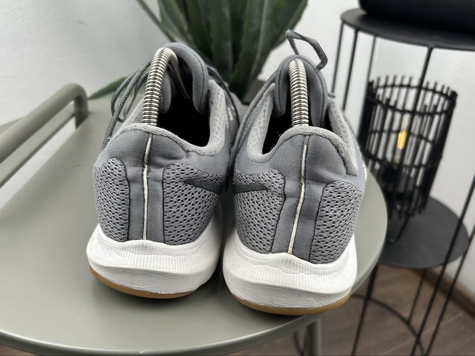 Оригінал! Кросівки Nike Quest 42.5 розмір М06123