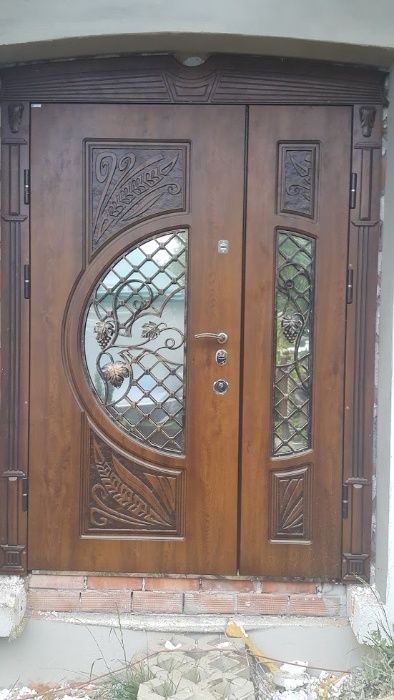 Drzwi zewnętrzne wejściowe do domu Ekskluzywne.