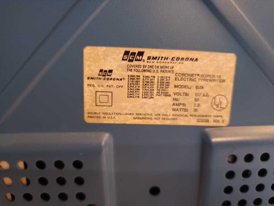 Máquina de Escrever Eléctrica - Smith-Corona Super 12 - Coronet
