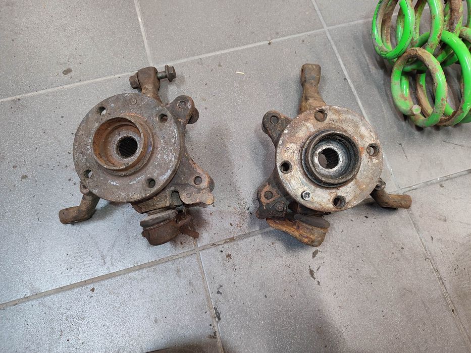 VW golf MK2 MK3 jetta zwrotnica. SWAP Big brake vr6 GTI r32 1.8t 2.8 2