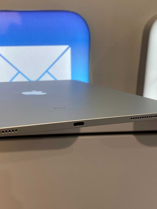 Apple iPad Pro 4 12.9 128GB Silver Батарея 100% Состояние как новый