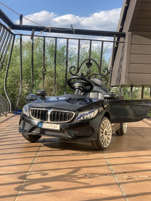 BMW M5 Samochodzik samochód na akumulator dla dzieci czarny