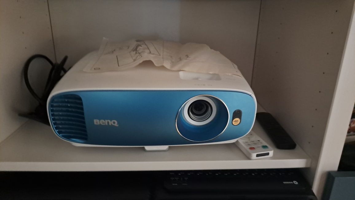 Projetor Benq tk800 M