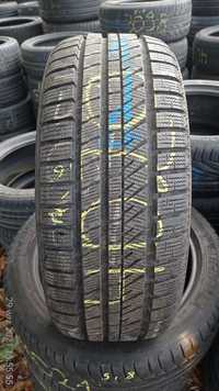 Opona używana zimowa 225/45R17 Bridgestone Blizzak LM 30. 1szt