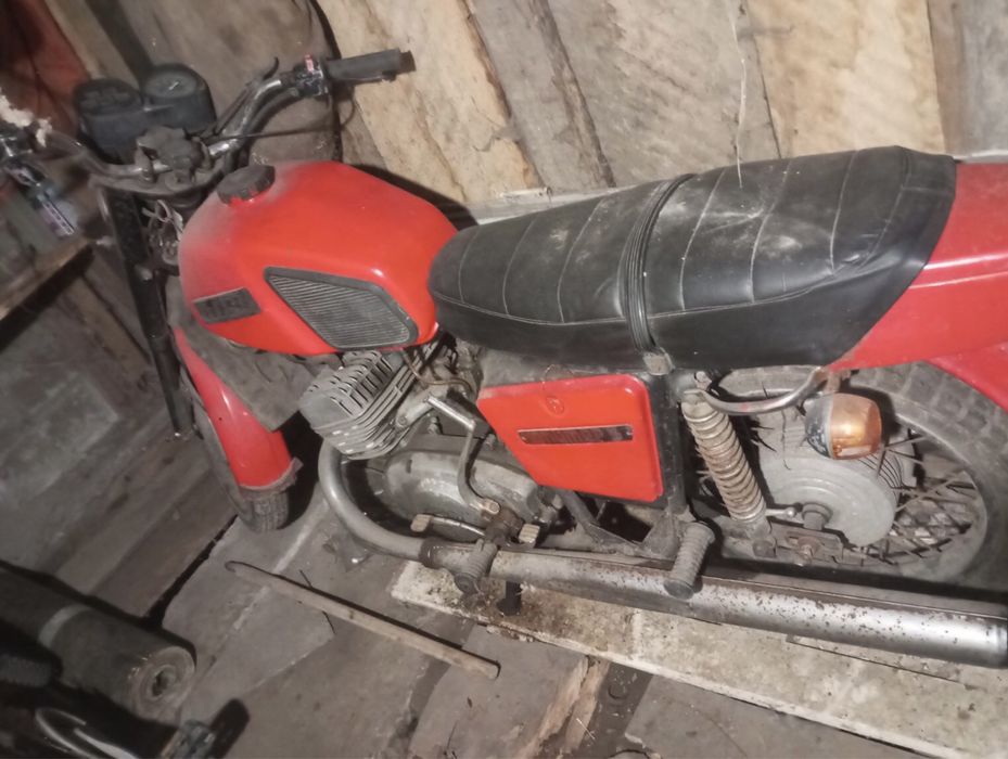 Продам мотоцикл з доками