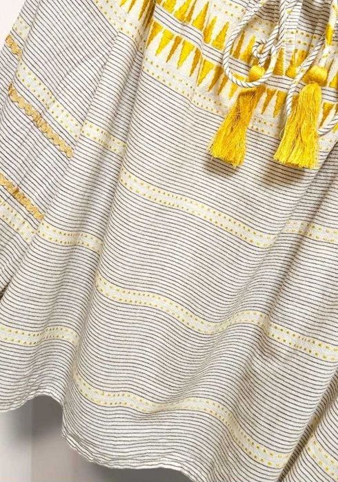 Блуза с вышивкой свободная в стиле оверсайз New Look