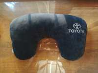 Автомобильная подушка Toyota
