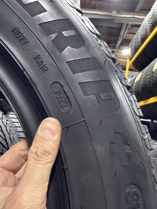225/65 r17 Goodyear 2шт