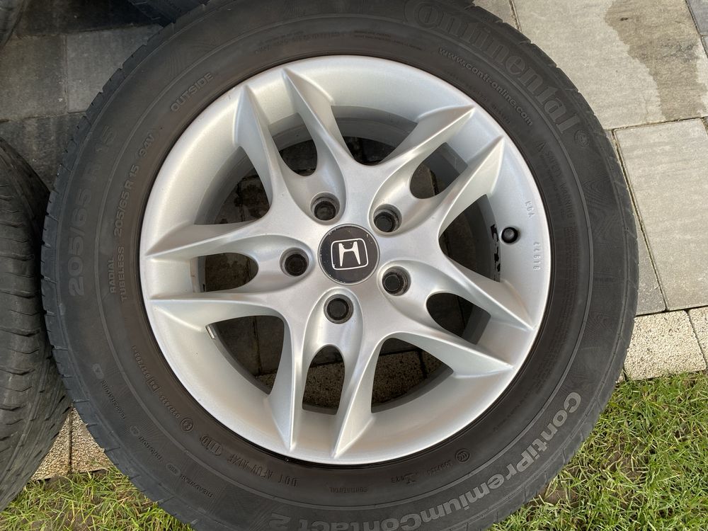 Koła letnie felgi 15 cali Honda 5x114,3 opony 205/65/15