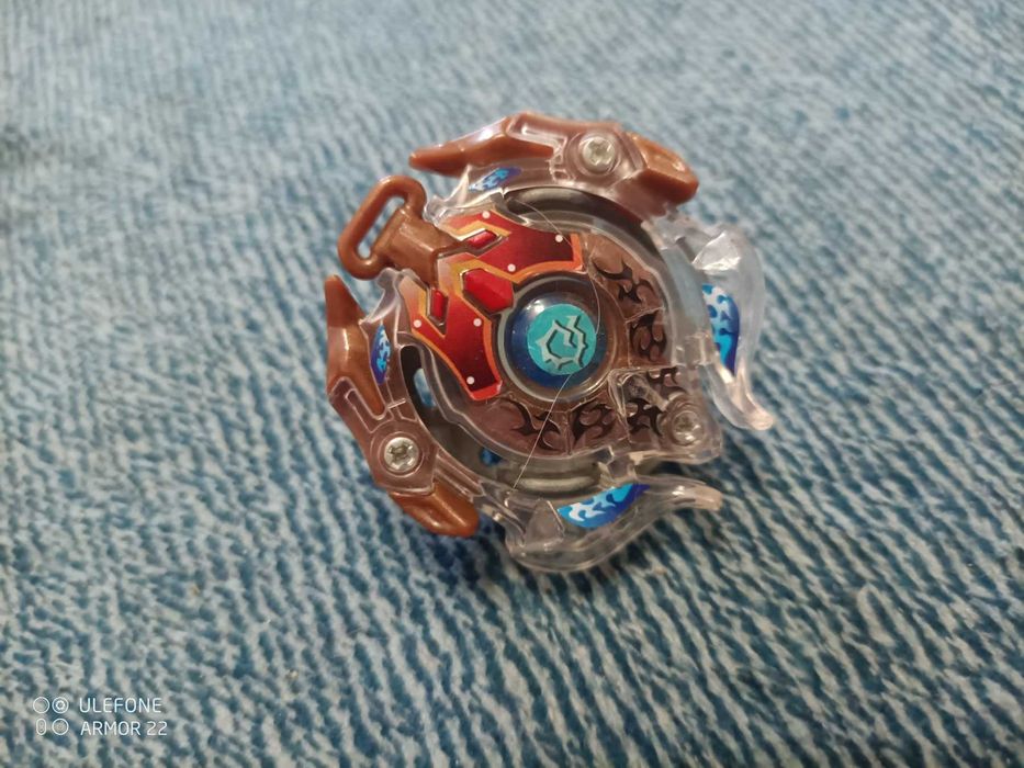 Бейблейди 4шт. з запускалкою