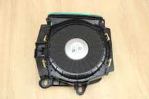 ORYGINALNY GŁOŚNIK NISKOTONOWY SUBWOOFER LEWY BMW G26 G20 2622561 17km