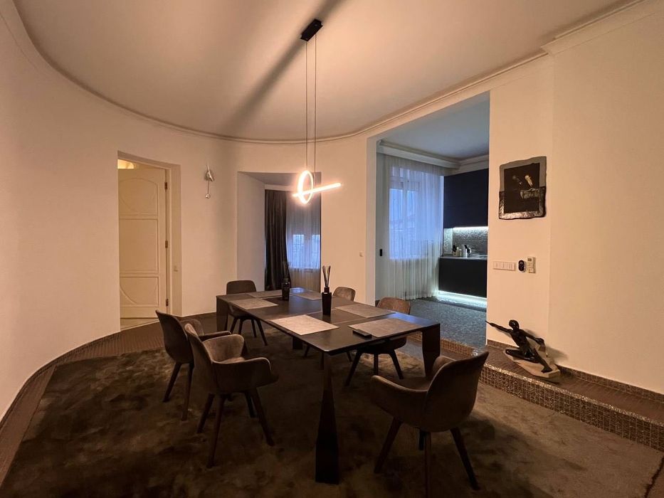 Оренда вишуканої 3к квартири по вул. Антоновича. Центр.