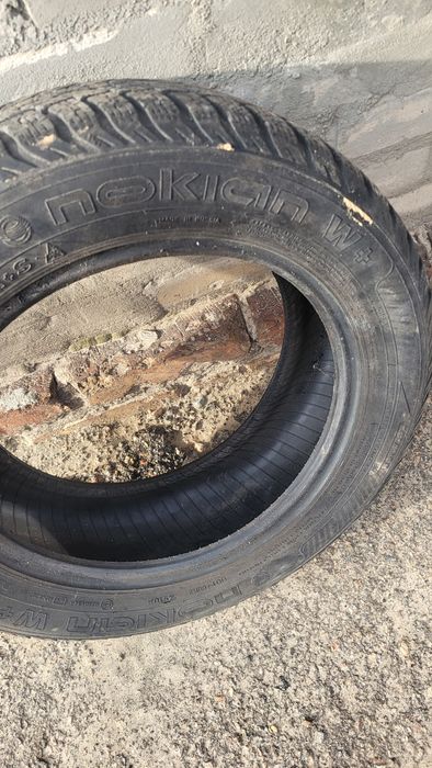 Шина Nokian 185 60 r14 зимова