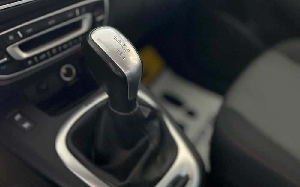 Renault Megane Scenic 2013