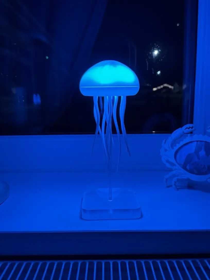 LAMPKA NOCNA LED W kształcie meduzy DLA DZIECI zmieniająca kolor! USB
