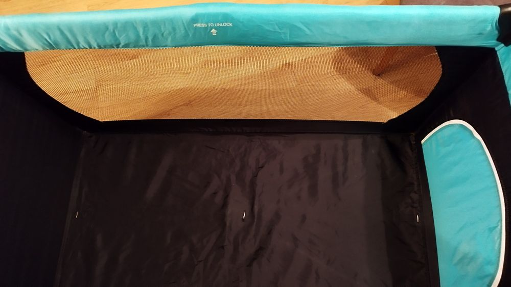 Łóżeczko turystyczne  skladane,kojec