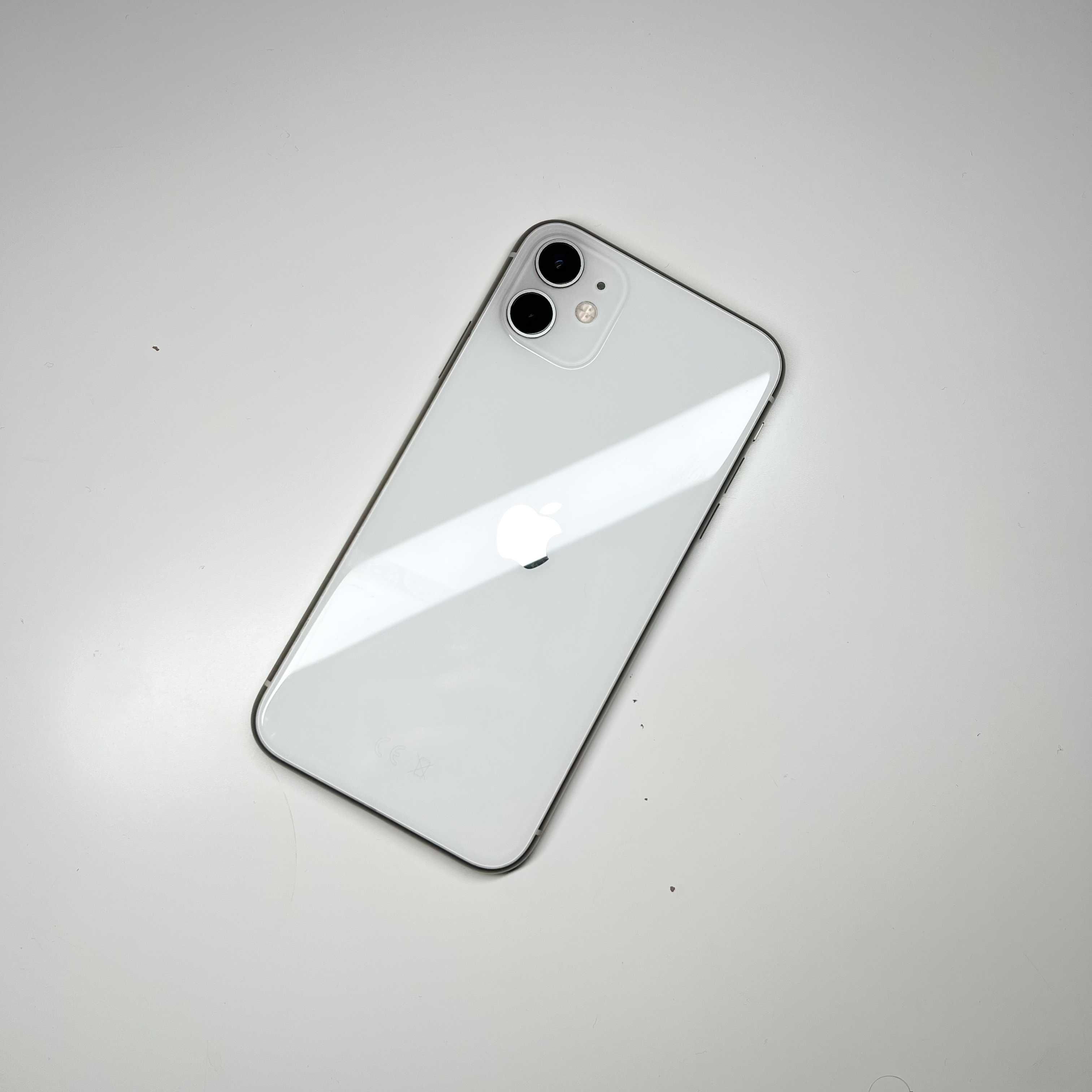 iPhone 11 64GB Biały - Bardzo Dobry