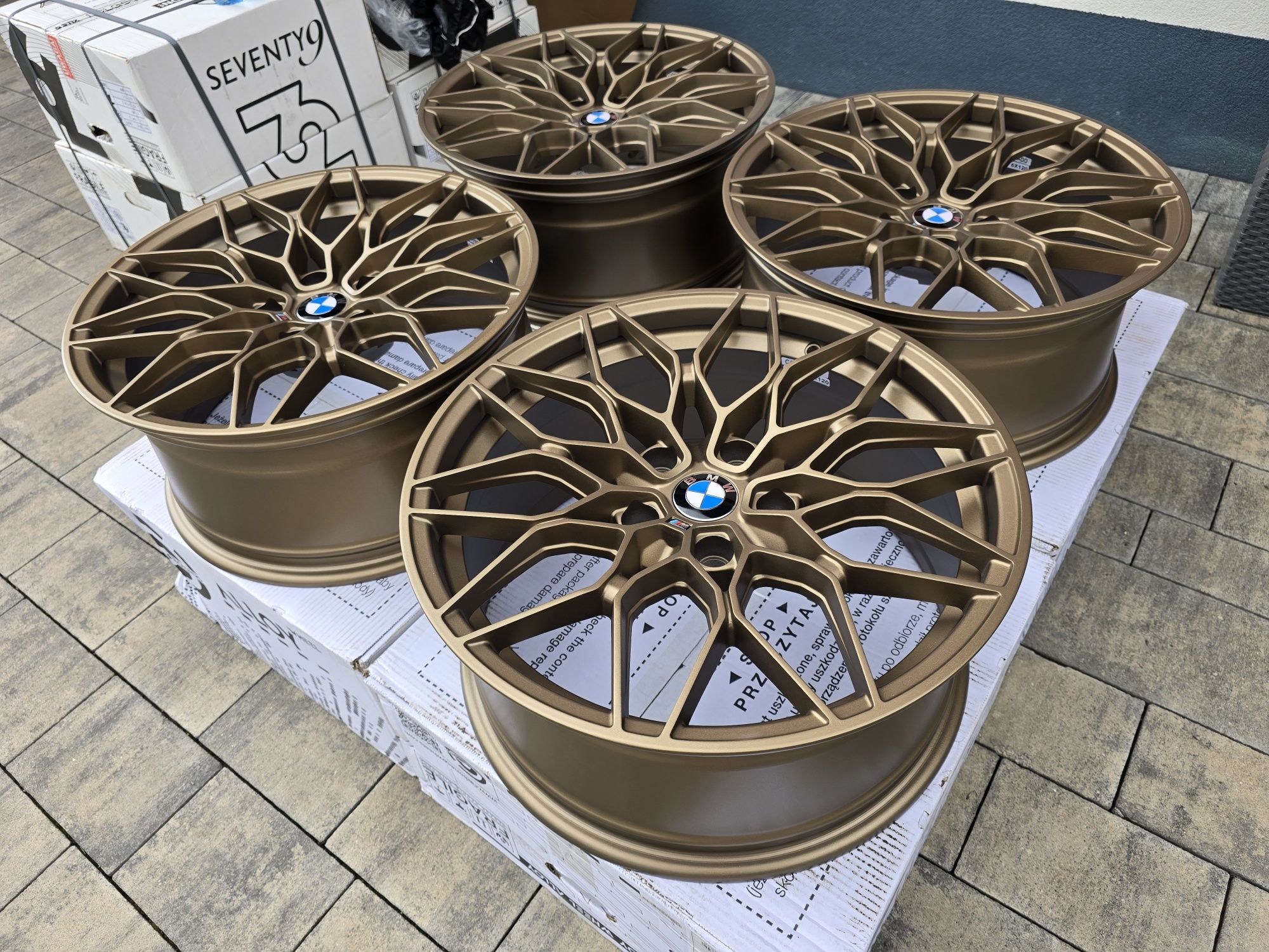 Alufelgi 18" 5x120 ET30 BMW F30 F31 F32 E90 E91 E46 X1 X3 F10 F11 F20
