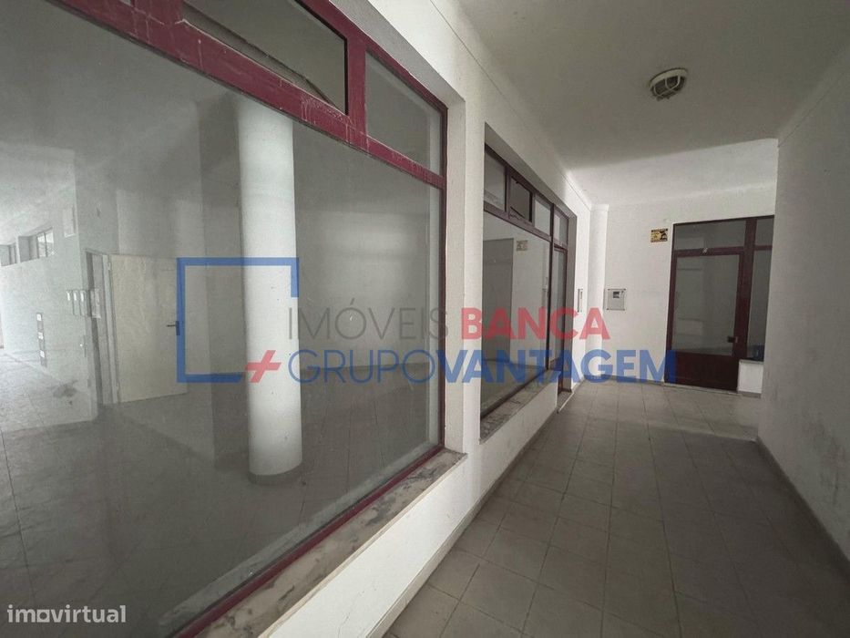 Loja Comercial em Santiago do Cacém