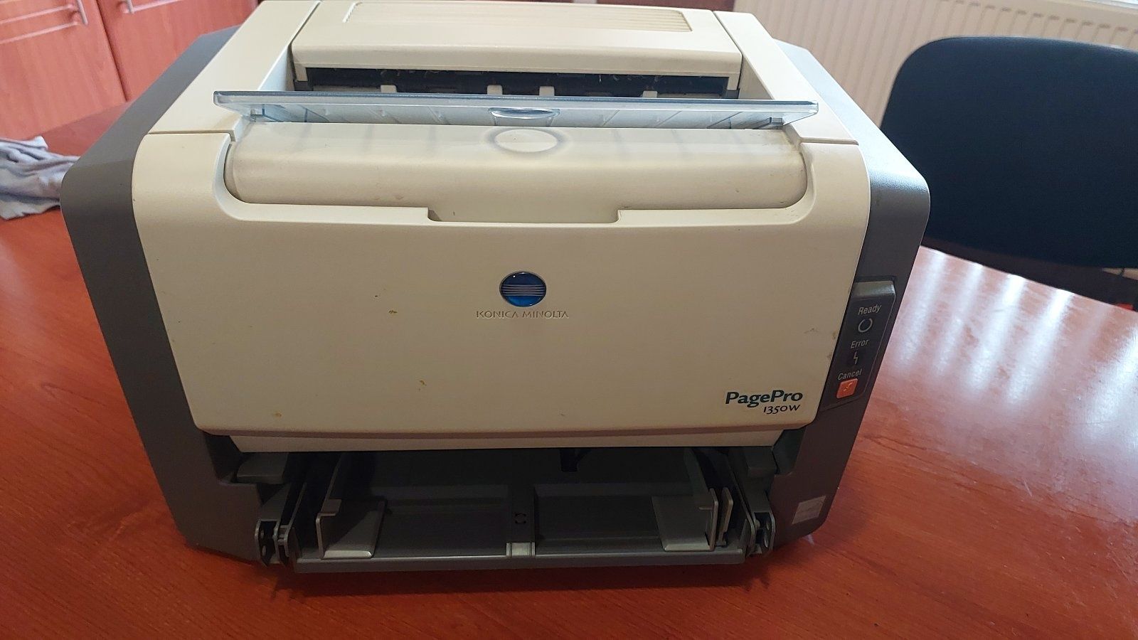 Лазерний принтер PagePro 1350w