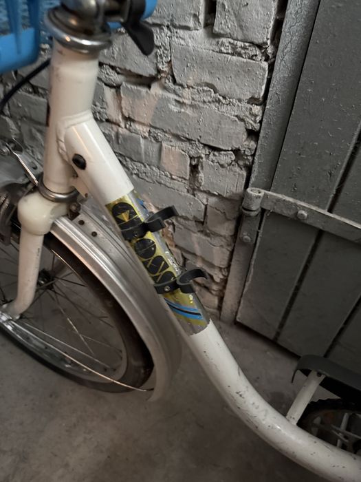 Dwa rowery Rower damka do odświezenia koła 28 cali,rower jak skladak