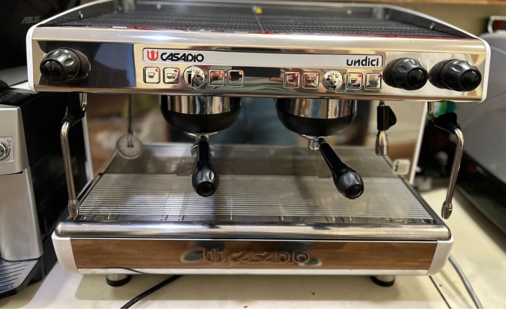 Оренда кавового обладнання/Оренда кавоварки / Оренда Кавомашини