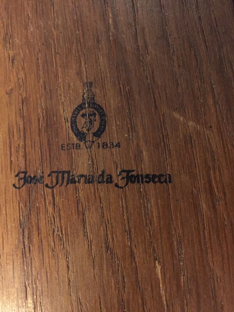 Caixa antiga triologia José Maria da Fonseca