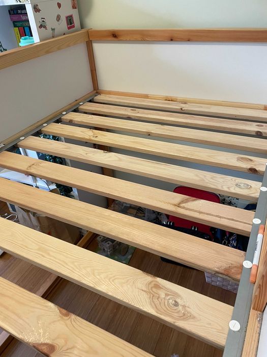 Dwustronne łóżko IKEA KURA + materac piankowy MALFORS