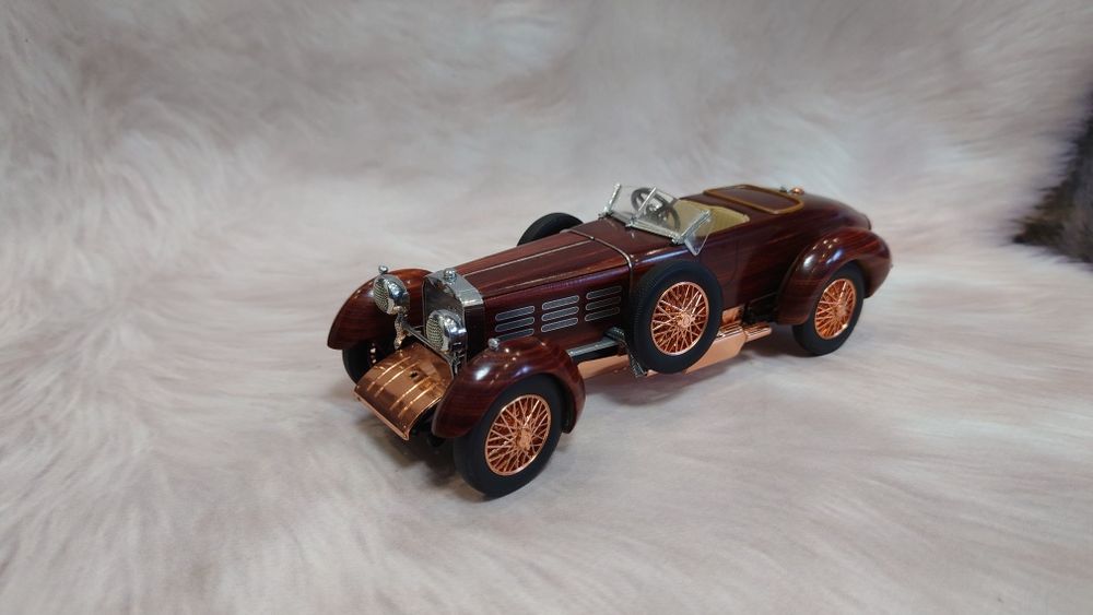 1/24.1.24.124Коллекцыонные автомодели.Maisto.Franklin Mint.Welly.Burag