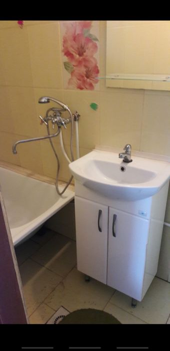 ТЕРМІНОВО здаю квартиру