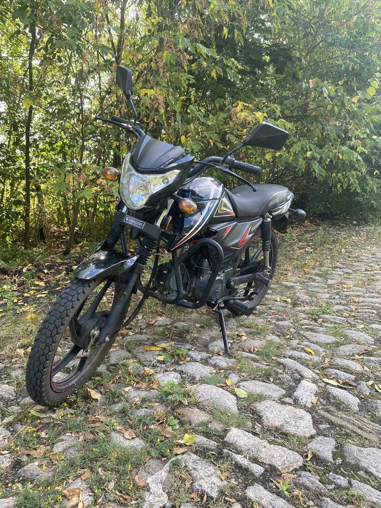 Мотоцикол спарк 125