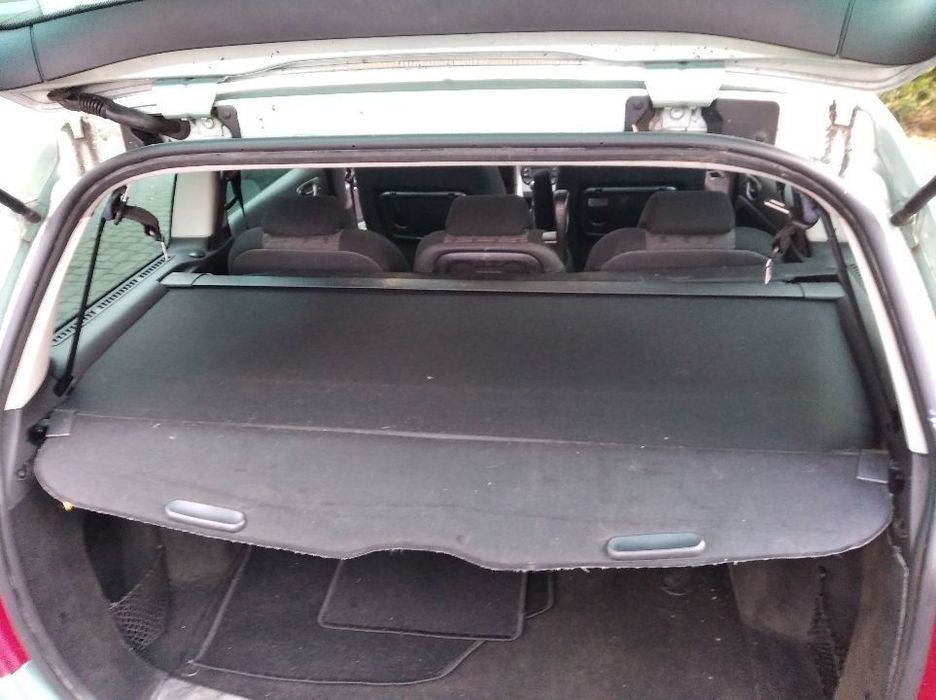 Peugeot 307 SW roleta polka bagaznika