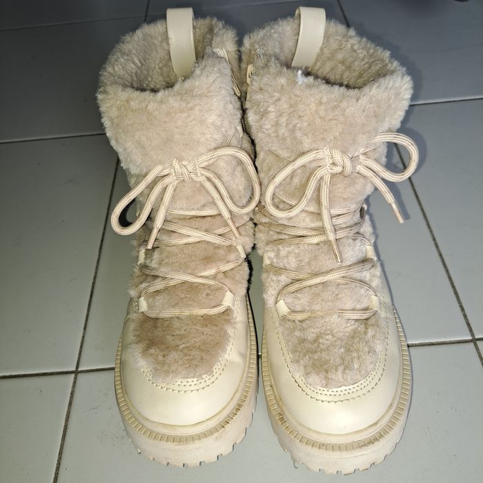 Botas Zara Tamanho 36