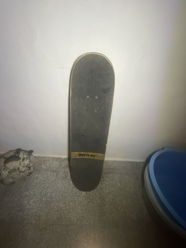 Skate usado em bom estado