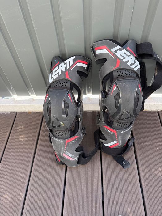 Joelheiras Leatt X-Frame