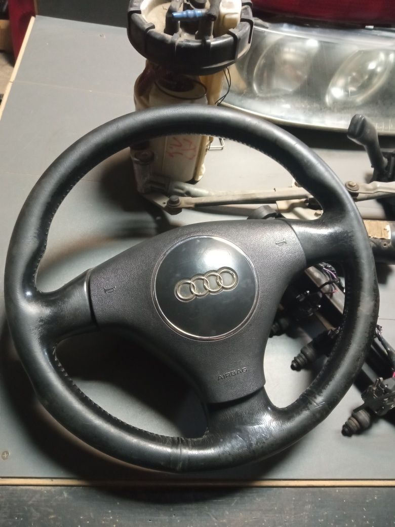 Audi a3 8l 1.6 lift alternator rozrusznik lampy pompka cewka listwa