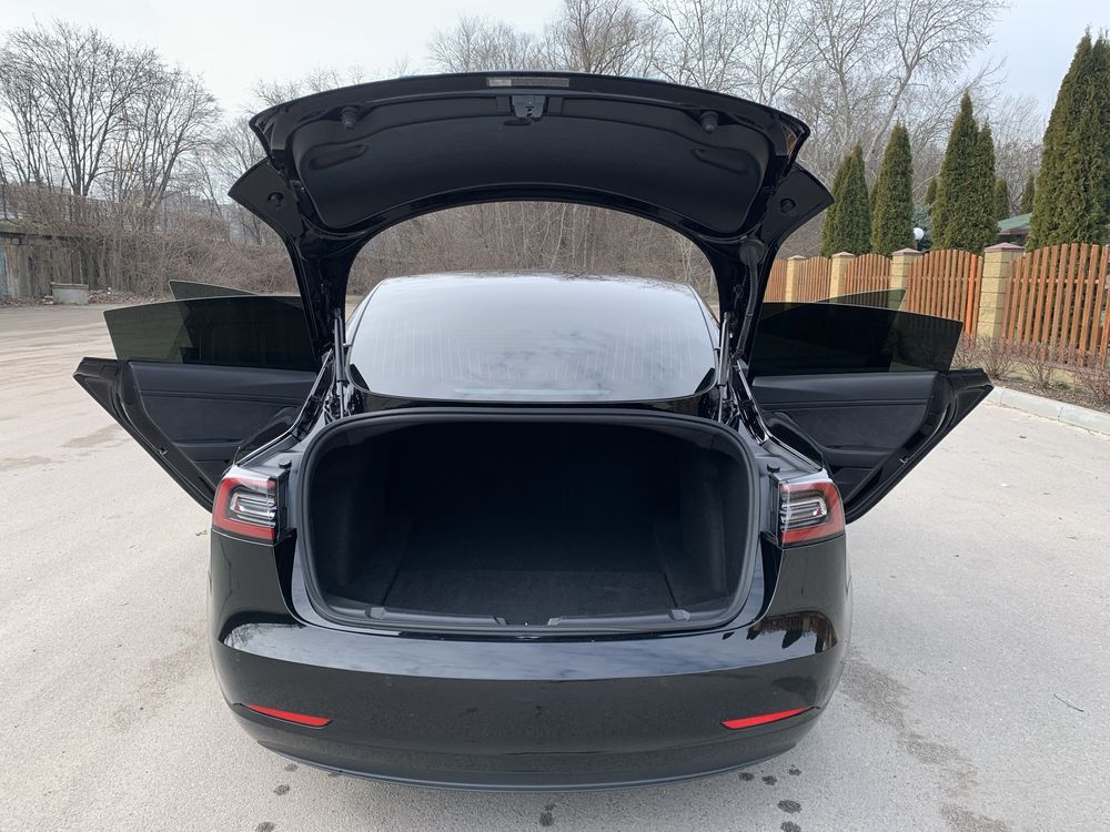 Tesla Model 3 Standard Range