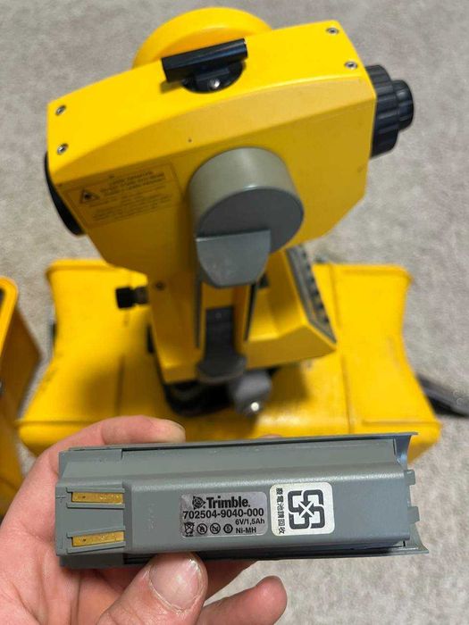 Теодолит/Тахеометр электронный Trimble 3305 DR