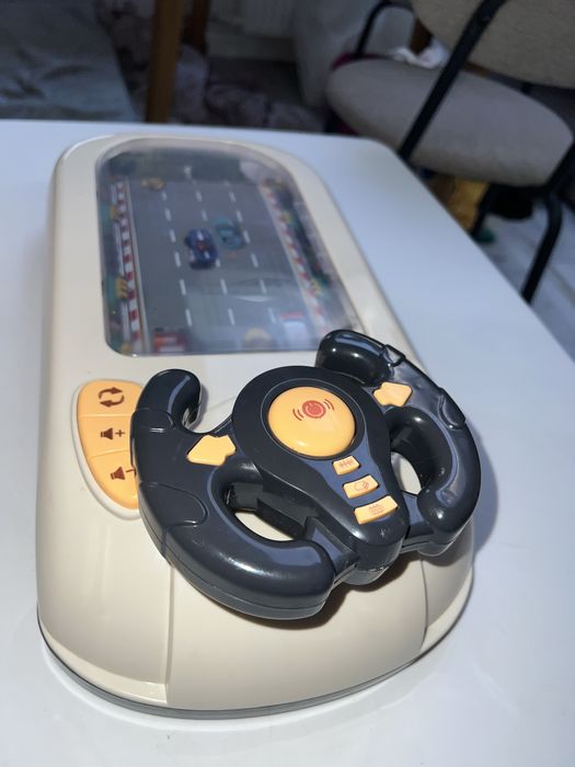 Konsola do gier wyścigowych dla dzieci z kierownicą