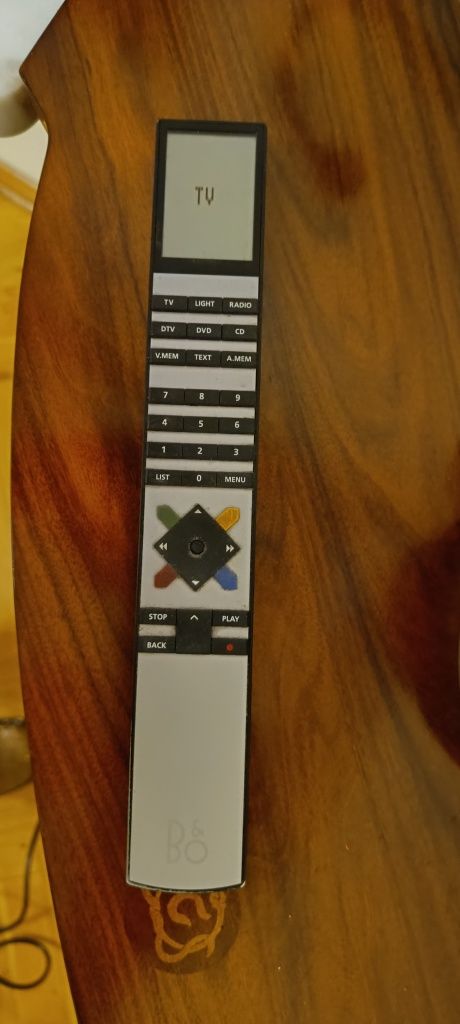 Telewizor Bang & Olufsen Beo Play V1 -40 PILNE
