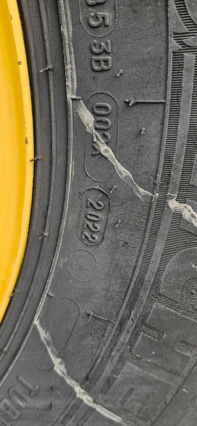JCB 3CX/ Jak Nowa/ Maszyna sprowadzona/ 110KM/  Koparko-ładowarka JCB 3CX 4CX tj CAT 432