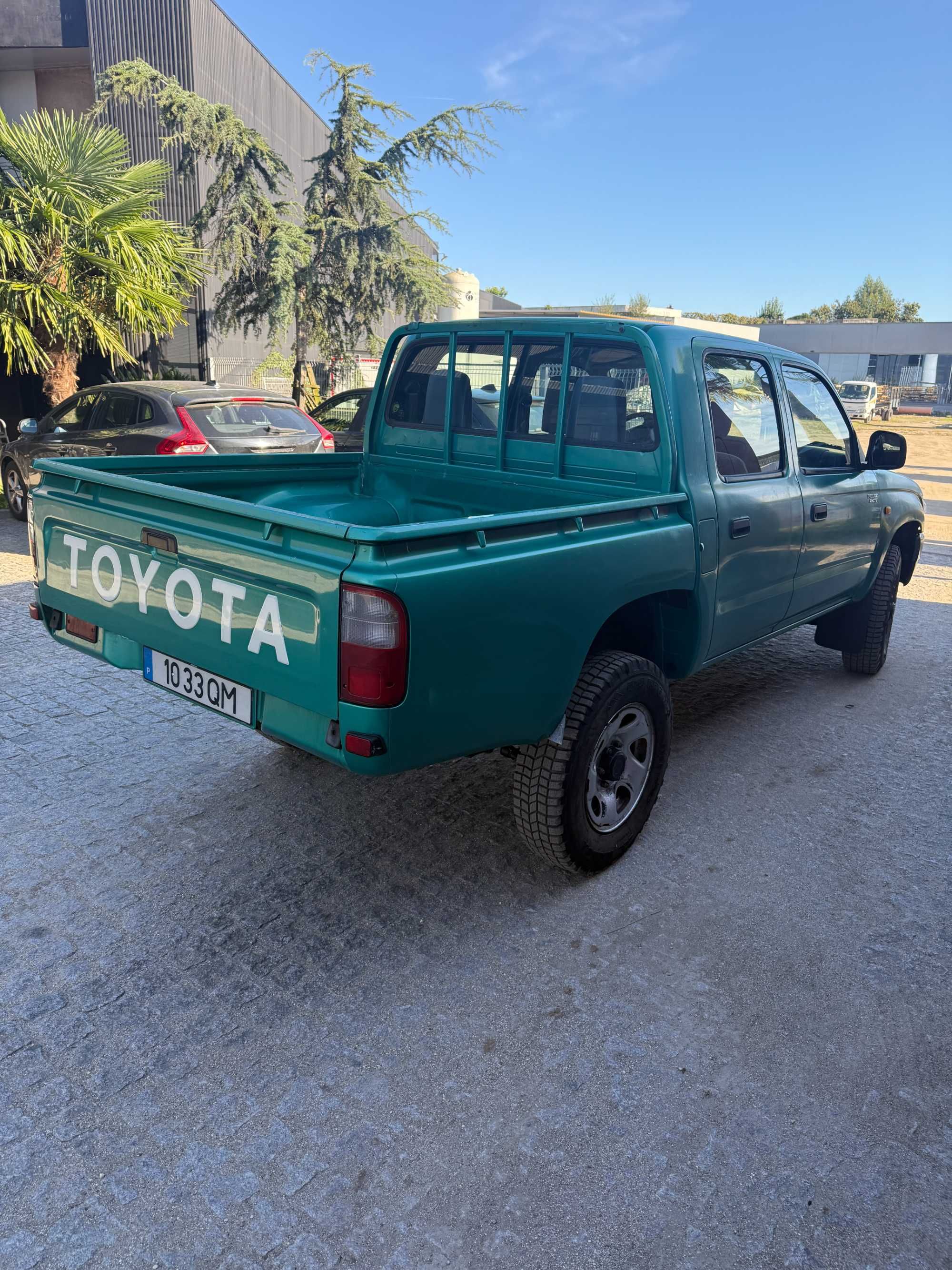 Toyota Hilux 4x4