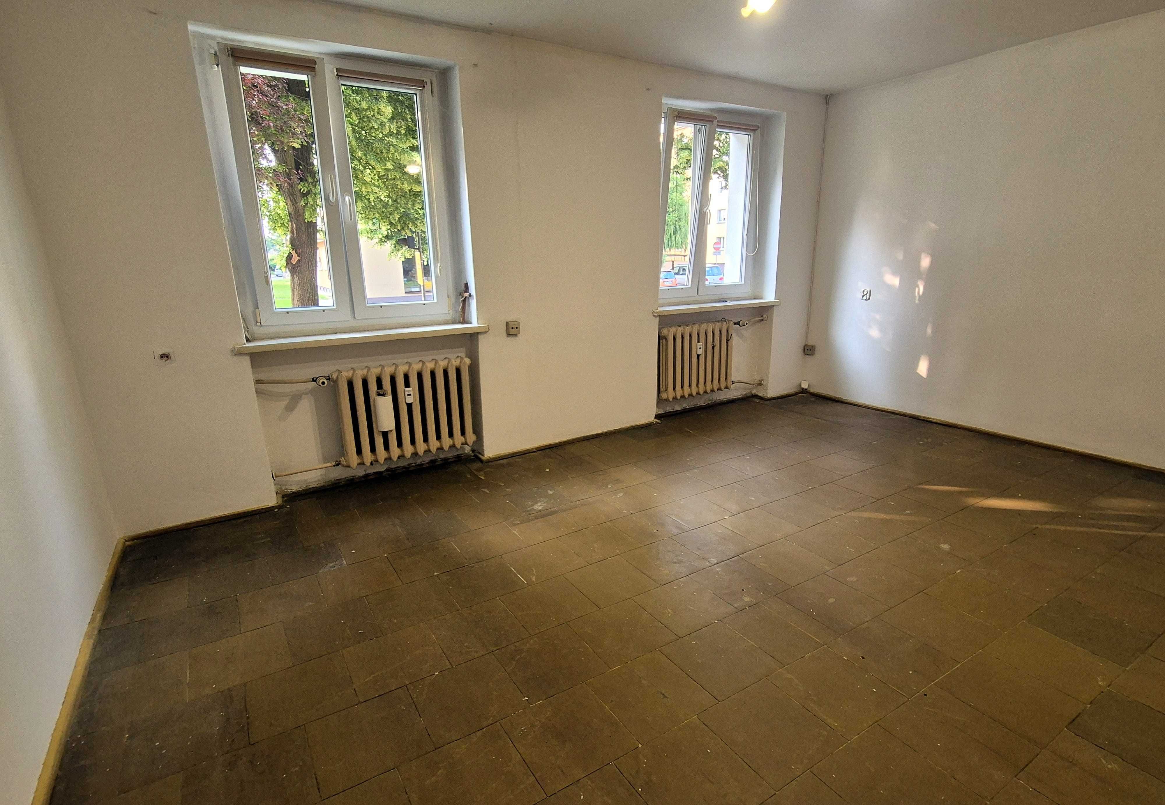 Kawalerka na parterze w centrum Szamotuł
