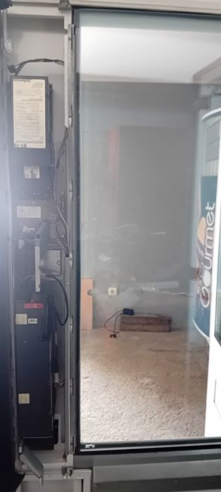 3 Máquinas de Vending Jofemar