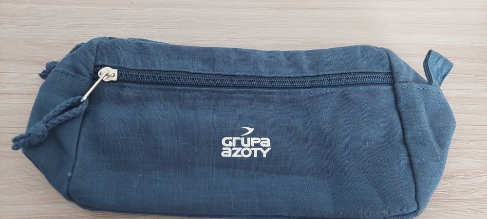 Kosmetyczka z logo Grupa Azoty
