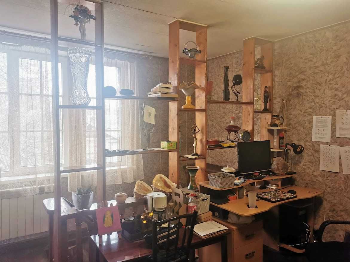 Продажа, дом 200м в центре, г. Каменское