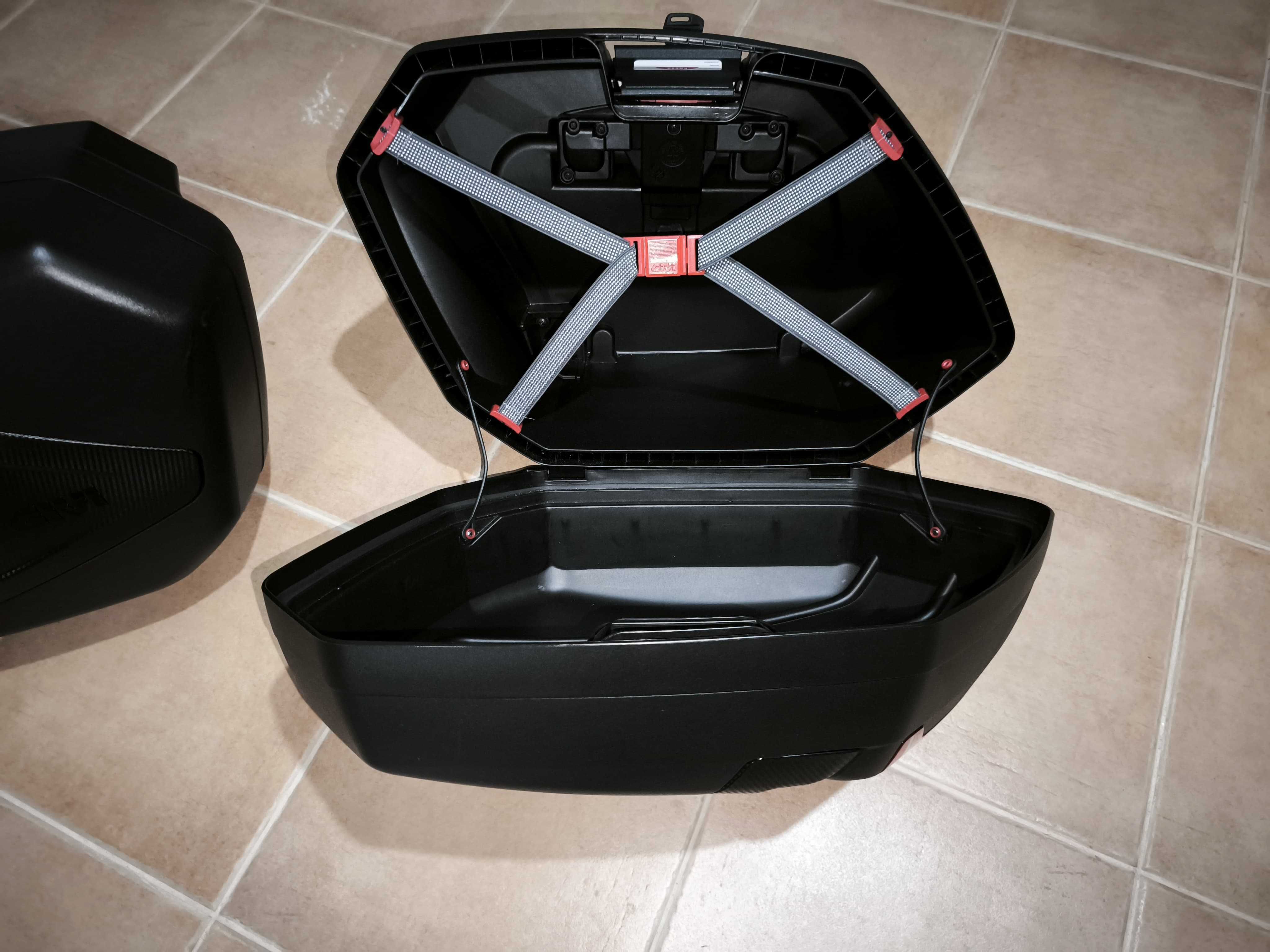 Malas Givi v37 monokey SIDE